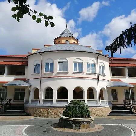 West Fort Zolochiv المظهر الخارجي الصورة